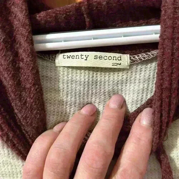 2/$10 Twenty-second Sz small - Picture 5 of 5